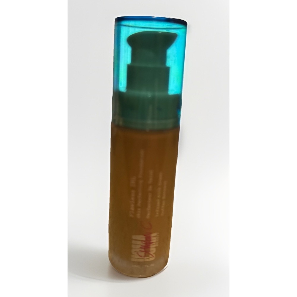 UOMA BEAUTY FLAWLESS IRL SHARON C SKIN PERFECTING FOUNDATION Fair Lady T1 NEW.